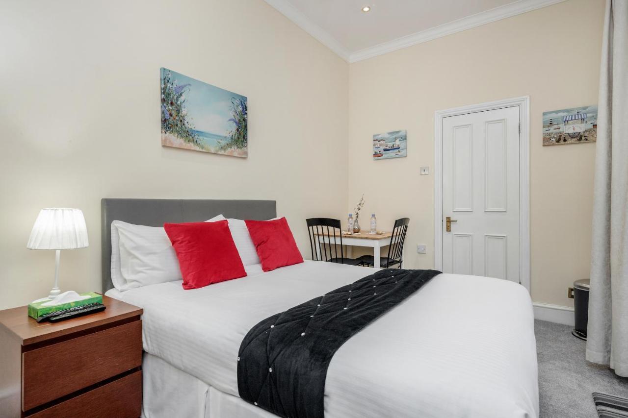 Oxford Street Homestay Londra Exterior foto