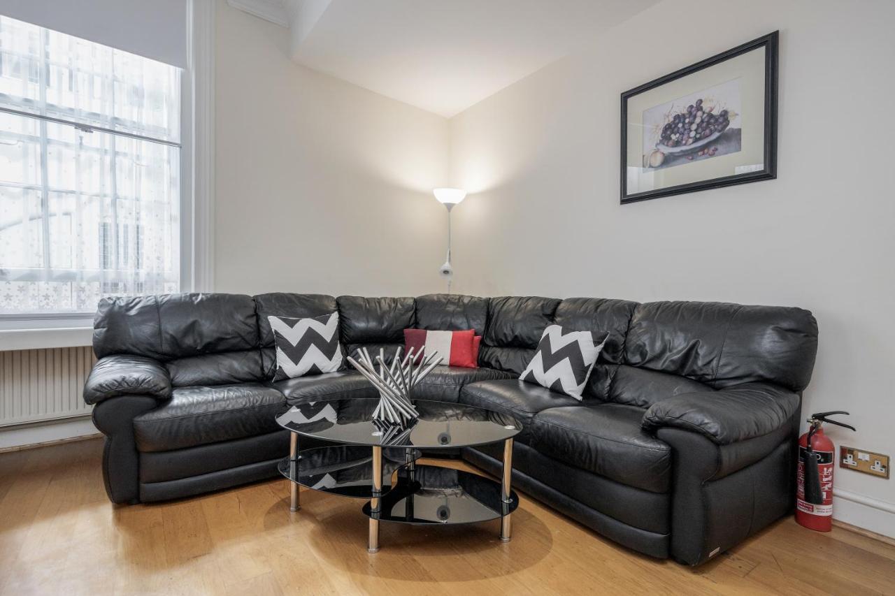 Oxford Street Homestay Londra Exterior foto