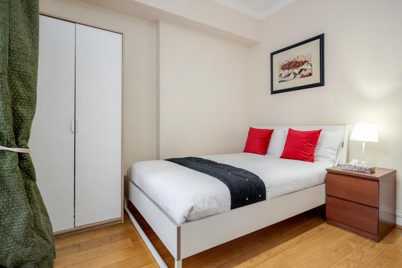Oxford Street Homestay Londra Exterior foto