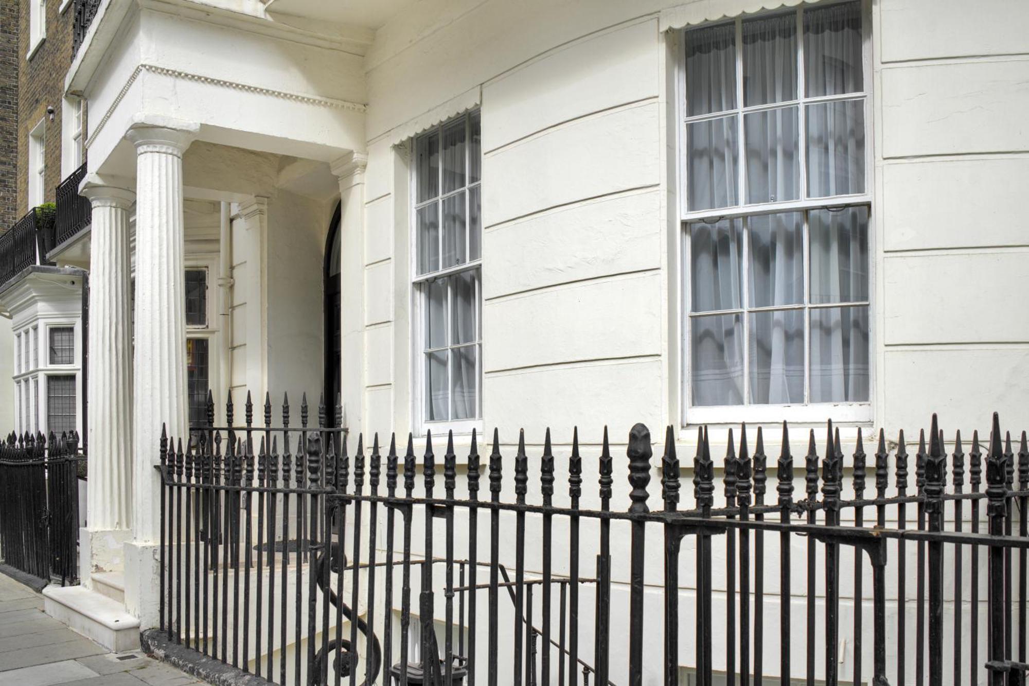 Oxford Street Homestay Londra Exterior foto