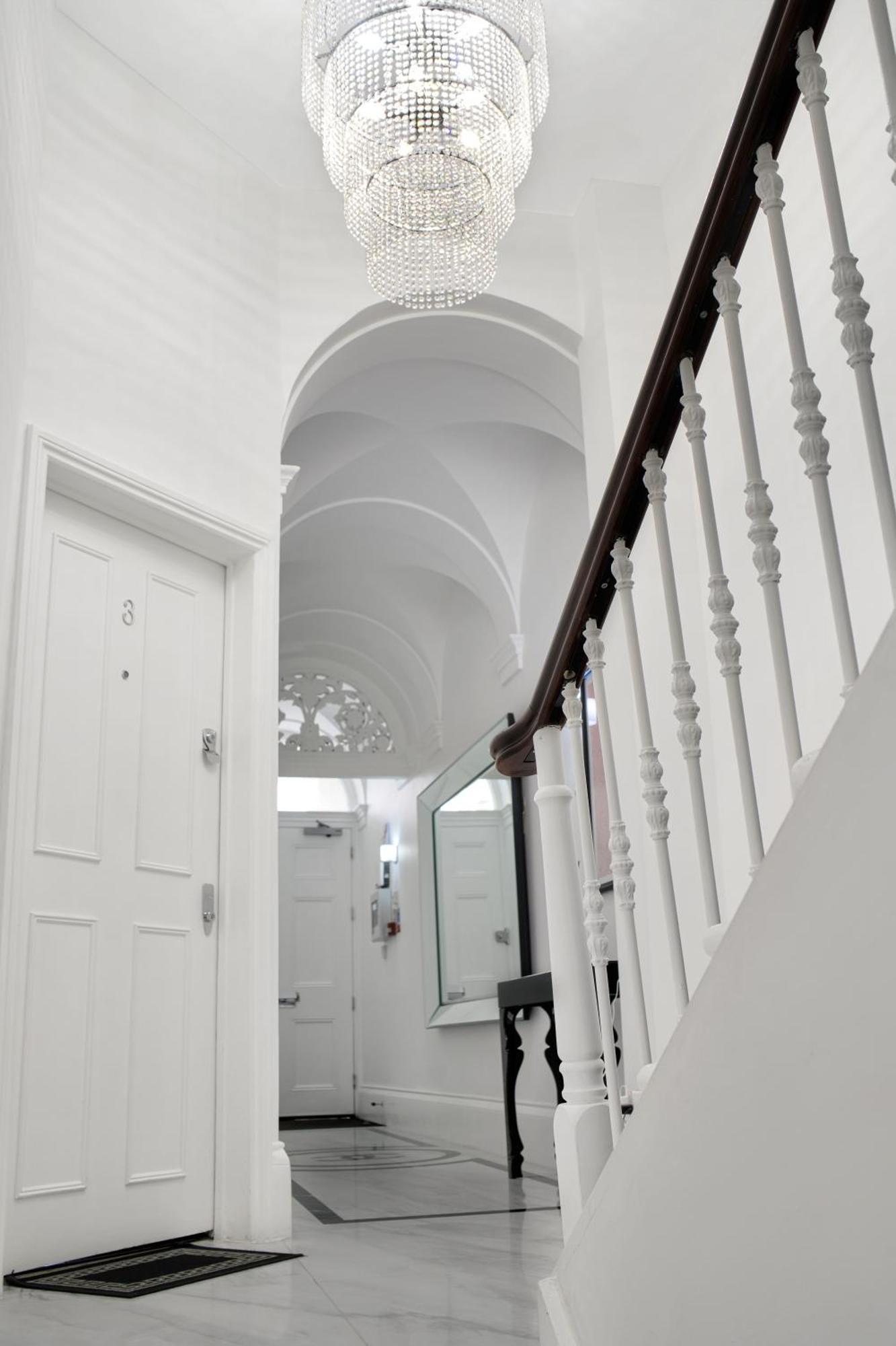 Oxford Street Homestay Londra Exterior foto